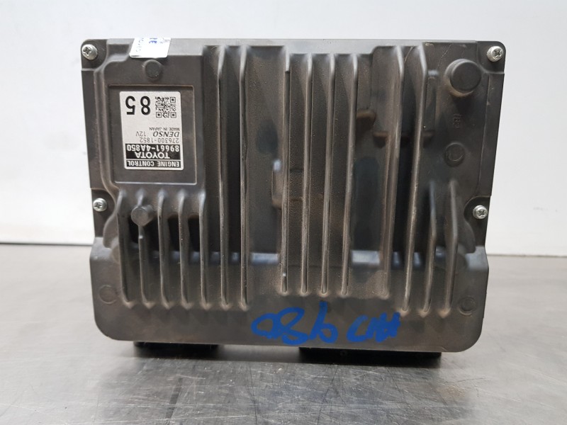 Recambio de centralita motor uce para toyota rav 4 hybrid referencia OEM IAM 896614A850  