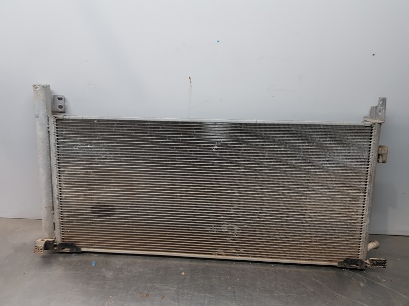 Recambio de condensador / radiador aire acondicionado para toyota rav 4 hybrid referencia OEM IAM 884A042040  