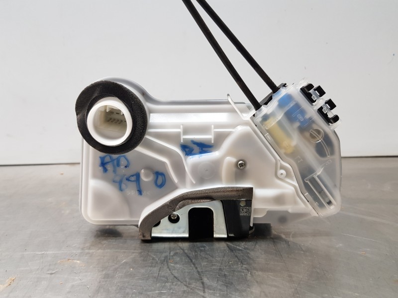 Recambio de cerradura puerta delantera izquierda para toyota rav 4 hybrid referencia OEM IAM 6904053140  