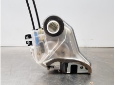 Recambio de cerradura puerta trasera derecha para toyota rav 4 hybrid referencia OEM IAM 6905048060  