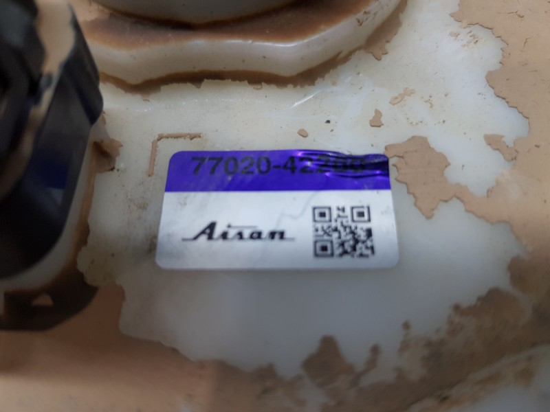 Recambio de aforador para toyota rav 4 hybrid referencia OEM IAM 7702042260  