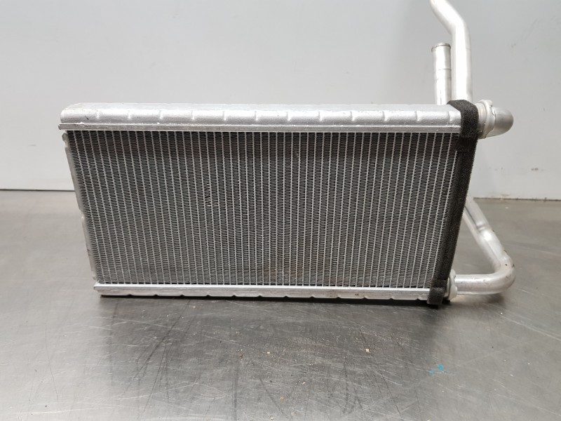 Recambio de calandra delantera de radiador para toyota rav 4 hybrid referencia OEM IAM 8710733130  