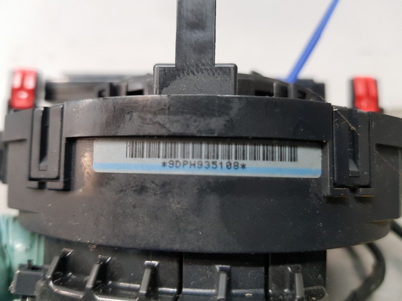 Recambio de anillo airbag para toyota rav 4 hybrid referencia OEM IAM 8430812020  