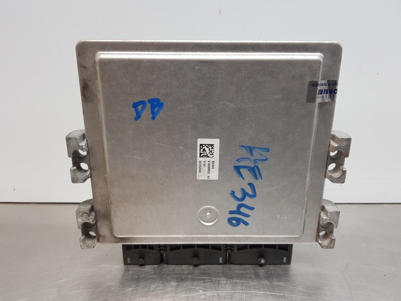 Recambio de centralita motor uce para renault megane iii berlina 5 p authentique referencia OEM IAM 237100777R  