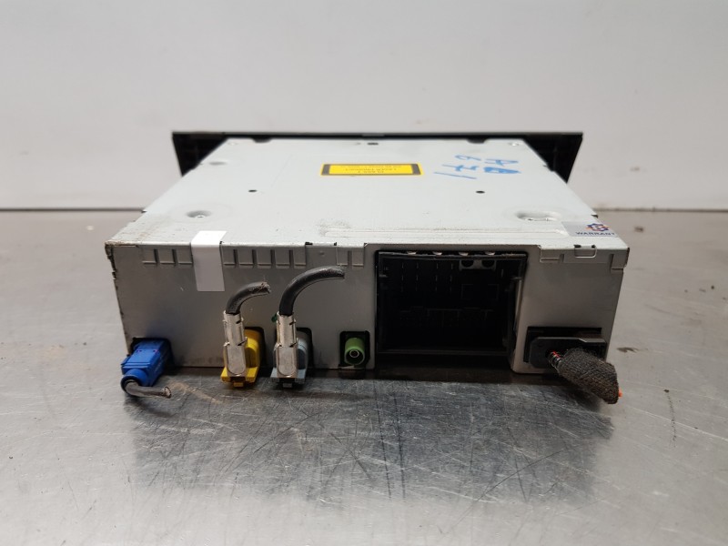 Recambio de sistema audio / radio cd para audi q5 (8r) quattro referencia OEM IAM 8T1035666F  