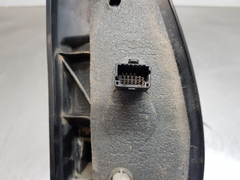 Recambio de retrovisor izquierdo para renault kangoo express referencia OEM IAM 7701068840  