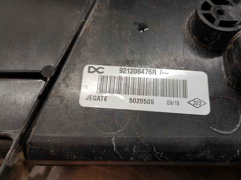Recambio de electroventilador para renault kangoo express referencia OEM IAM 921206476R  