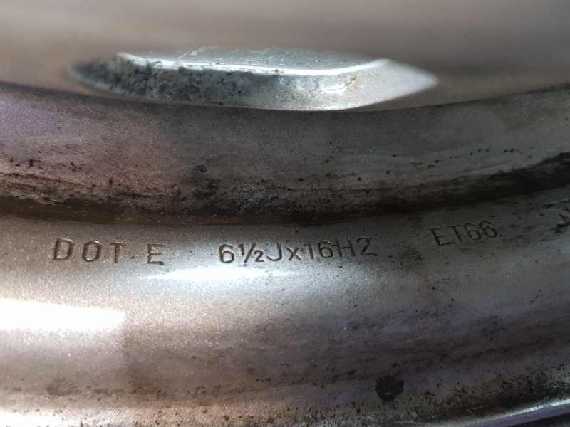 Recambio de llanta para renault master iii furgón referencia OEM IAM 403003582R  