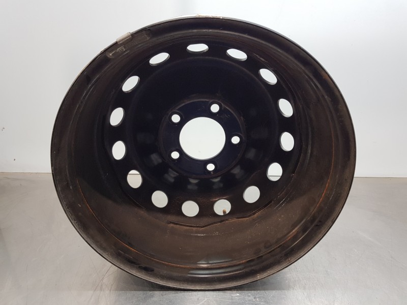 Recambio de llanta para renault master iii furgón referencia OEM IAM 403003582R  