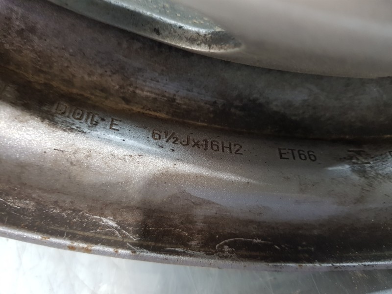 Recambio de llanta para renault master iii furgón referencia OEM IAM 403003582R  