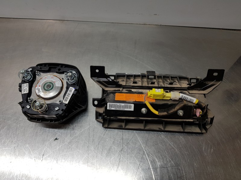 Recambio de kit airbag para hyundai ioniq klass referencia OEM IAM 84710G2300T9Y  