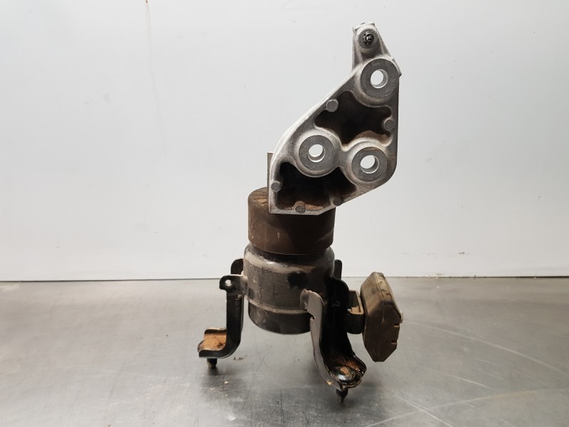 Recambio de soporte motor delantero para toyota rav 4 hybrid referencia OEM IAM 1236125090  