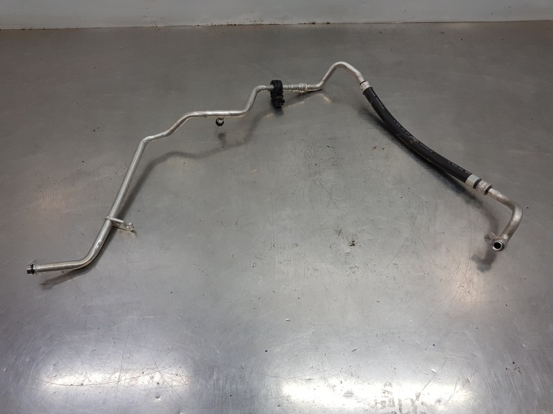 Recambio de tubos aire acondicionado para toyota rav 4 hybrid referencia OEM IAM 8870742170  