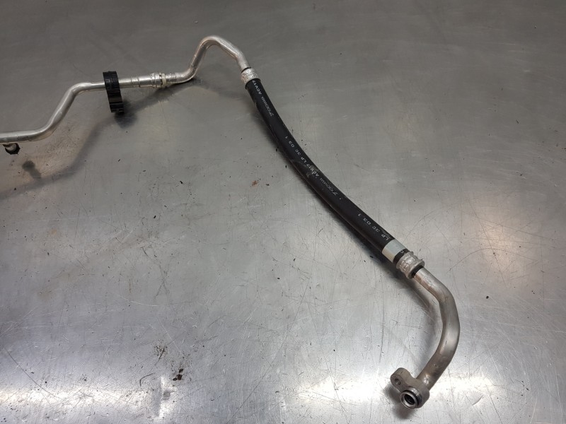 Recambio de tubos aire acondicionado para toyota rav 4 hybrid referencia OEM IAM 8870742170  