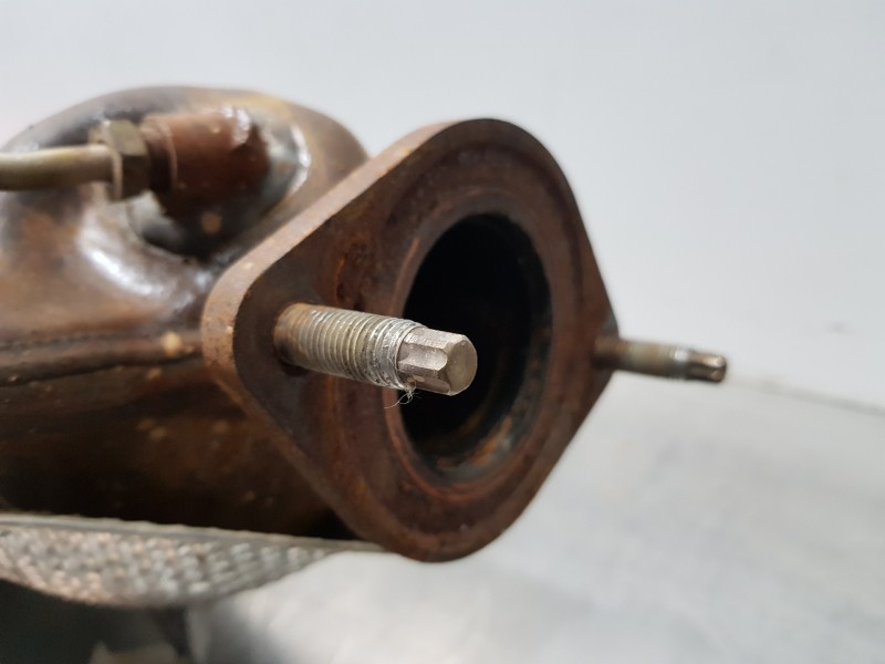 Recambio de filtro de particulas para toyota rav 4 hybrid referencia OEM IAM 1714125180  