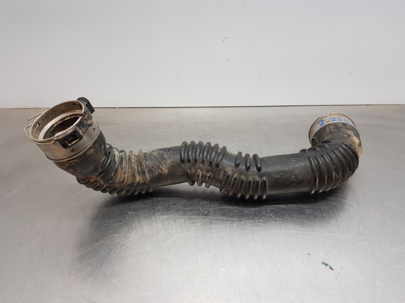 Recambio de tubo presion turbocompresor para mercedes clase b (w246) style referencia OEM IAM A2465200101  