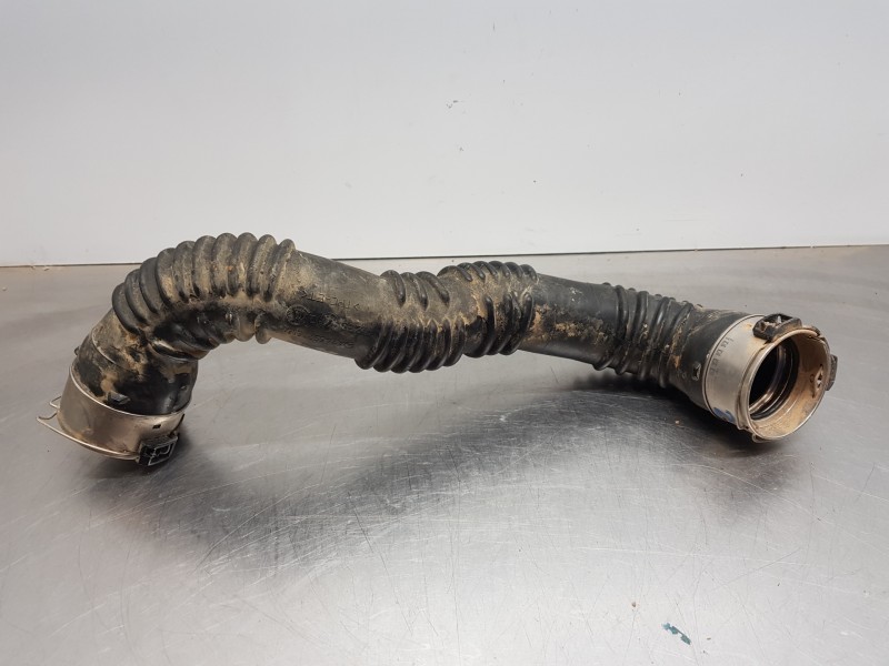 Recambio de tubo presion turbocompresor para mercedes clase b (w246) style referencia OEM IAM A2465200101  