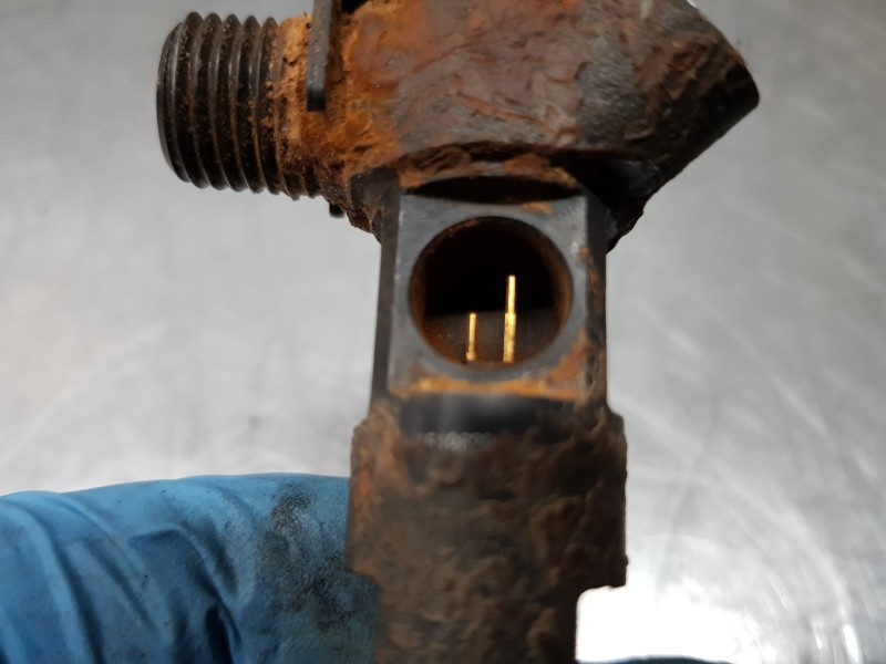 Recambio de inyector para mercedes clase b (w246) style referencia OEM IAM A6510702387  