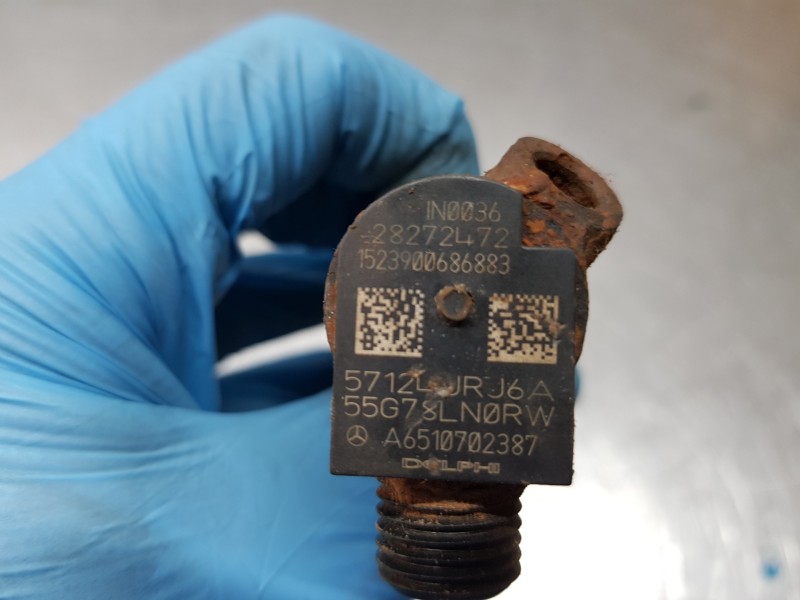 Recambio de inyector para mercedes clase b (w246) style referencia OEM IAM A6510702387  