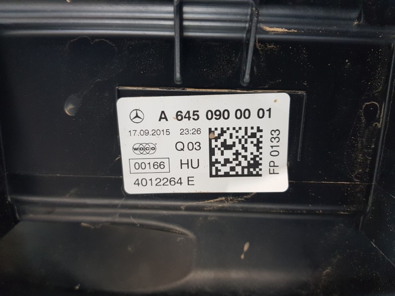 Recambio de filtro aire para mercedes clase b (w246) style referencia OEM IAM A6450900001  