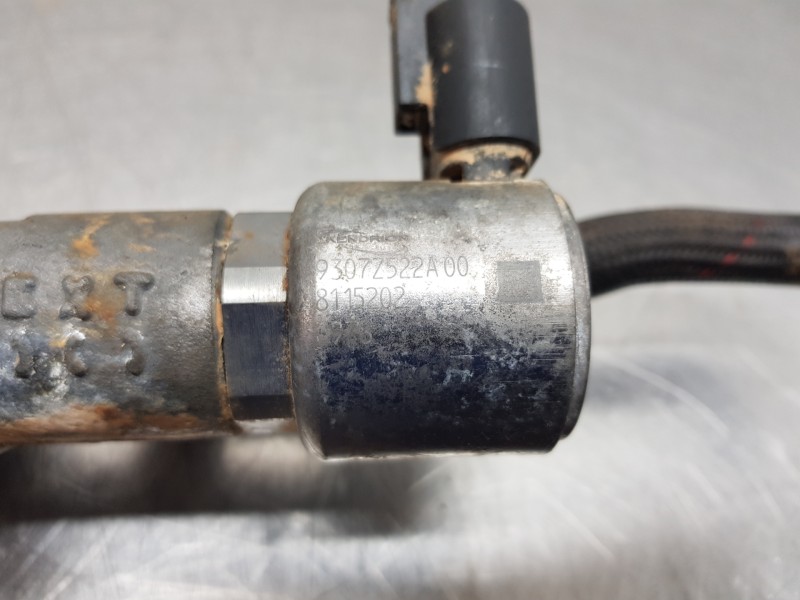 Recambio de rampa inyectora para mercedes clase b (w246) style referencia OEM IAM A6510700700  