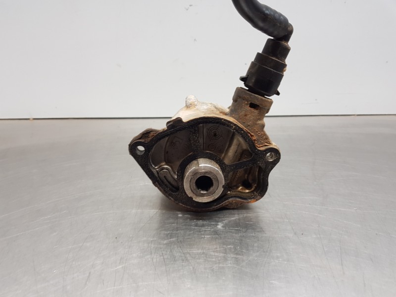 Recambio de depresor freno / bomba vacio para mercedes clase b (w246) style referencia OEM IAM A6512300465  