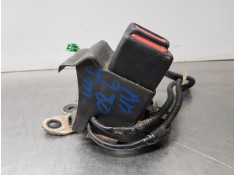 Recambio de enganche del cinturon trasero central para toyota rav 4 hybrid referencia OEM IAM 7348042070C0   2