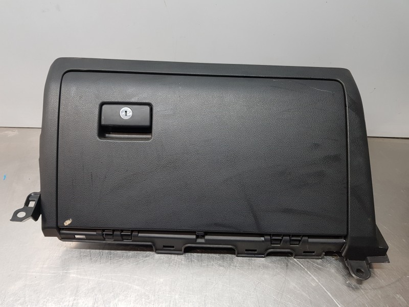 Recambio de guantera para toyota rav 4 hybrid referencia OEM IAM 5543342090C0 5555042200C0 