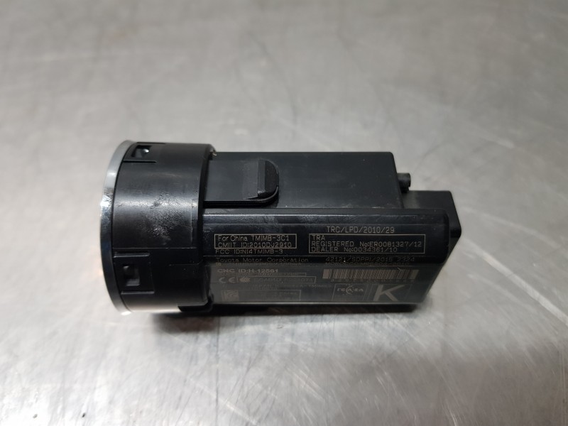 Recambio de conmutador de arranque para toyota rav 4 hybrid referencia OEM IAM 8961130142 8961130144 