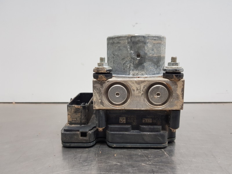 Recambio de abs para mercedes clase b (w246) style referencia OEM IAM A0004313700 A0004313800 