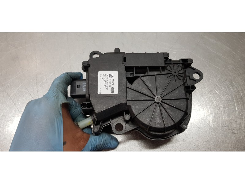 Recambio de motor cierre centralizado porton para land rover discovery sport pure referencia OEM IAM LR095551 DK62404C10AD DK624