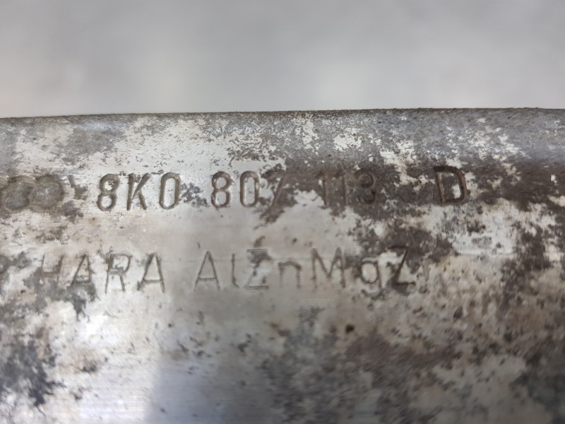 Recambio de refuerzo paragolpes delantero para audi a4 avant (b8) sline referencia OEM IAM 8K0807113D  