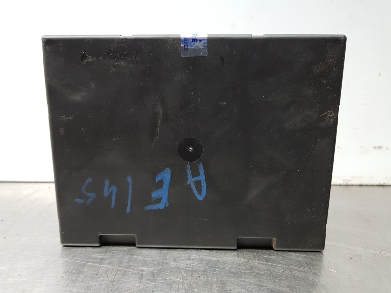 Recambio de modulo confort para chevrolet aveo sedán emotion referencia OEM IAM 13582620  