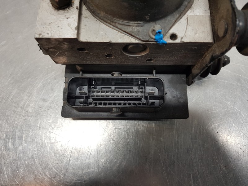 Recambio de abs para audi a4 avant (b8) sline referencia OEM IAM 8K0614517FM 8K0907379AK 8K0614517CP