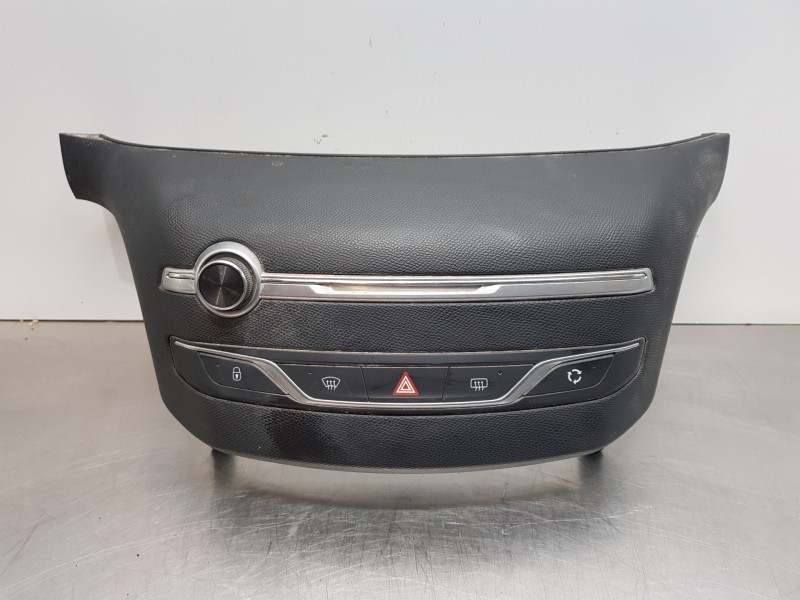 Recambio de mando calefaccion / aire acondicionado para peugeot 308 allure puretech referencia OEM IAM 96777660ZD  