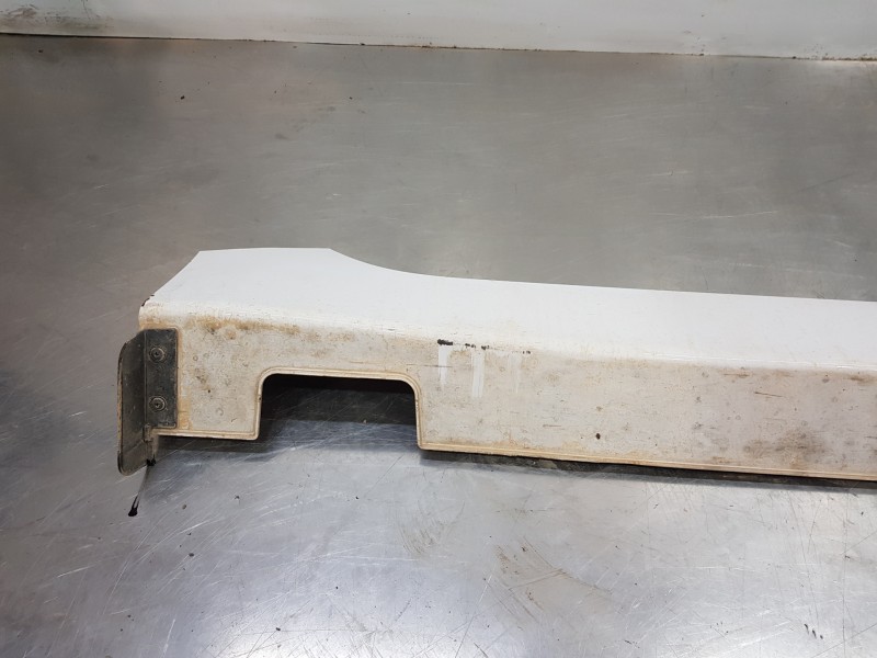 Recambio de faldon lateral para hyundai ioniq klass referencia OEM IAM 87752G2000WAW  