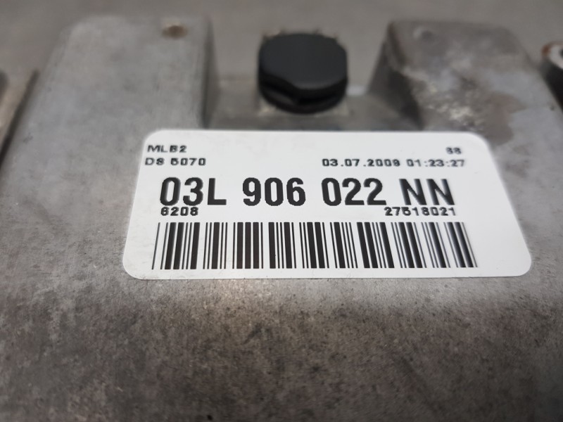 Recambio de centralita motor uce para audi a4 avant (b8) sline referencia OEM IAM 0281016140 03L906022NN 