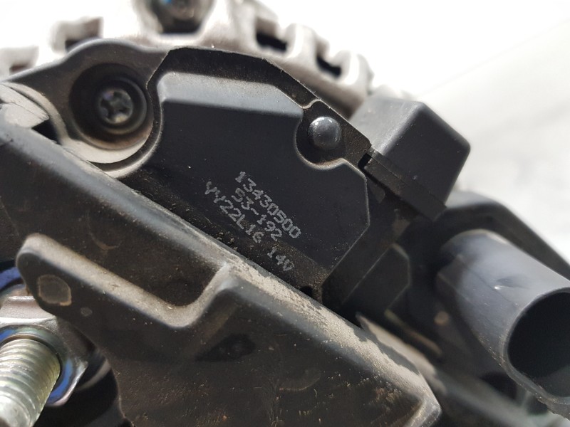 Recambio de alternador para audi a4 avant (b8) sline referencia OEM IAM 03G903016GX  