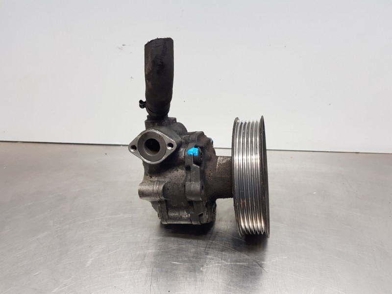 Recambio de bomba direccion para audi a4 avant (b8) sline referencia OEM IAM 8K0145154H  
