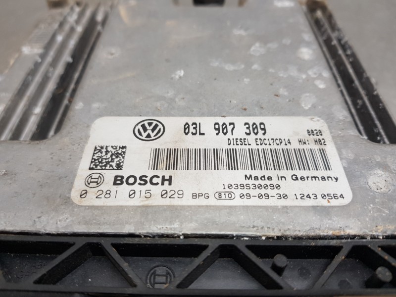 Recambio de centralita motor uce para volkswagen passat berlina (3c2) elegance referencia OEM IAM 03L907309 0281015029 