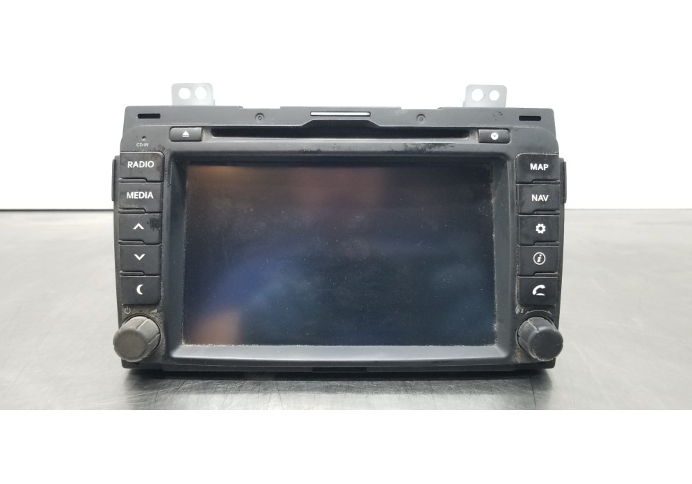 Recambio de pantalla multifuncion para kia sportage concept 4x2 referencia OEM IAM 965603U510 965603U510WK 
