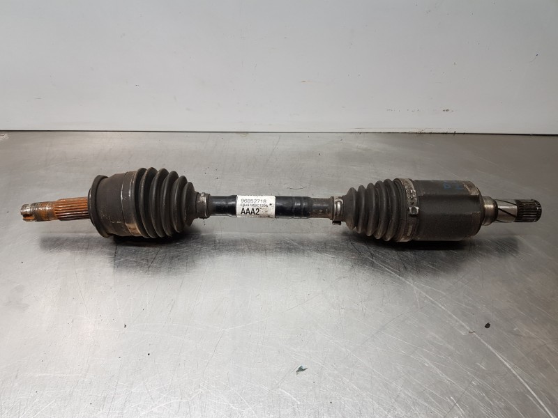 Recambio de transmision delantera izquierda para chevrolet aveo sedán emotion referencia OEM IAM 96852718  