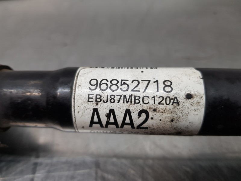 Recambio de transmision delantera izquierda para chevrolet aveo sedán emotion referencia OEM IAM 96852718  