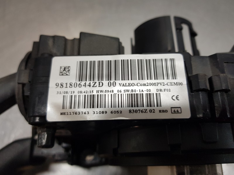 Recambio de mando multifuncion para peugeot 308 allure puretech referencia OEM IAM 98180644ZD 98180644 