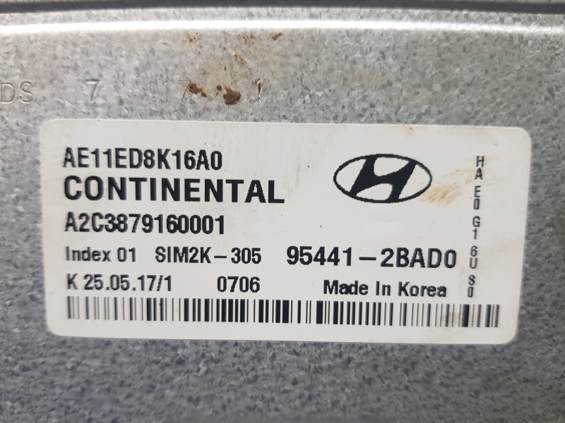 Recambio de centralita motor uce para hyundai ioniq klass referencia OEM IAM 954412BAD0  