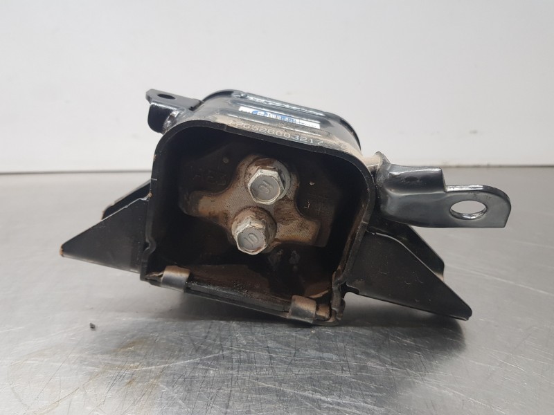 Recambio de soporte motor izquierdo para hyundai ioniq klass referencia OEM IAM 21830G2000  