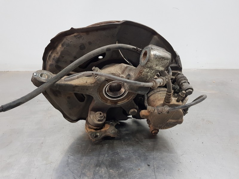 Recambio de mangueta delantera derecha para mercedes clase a (w169) elegance referencia OEM IAM A1693300520  