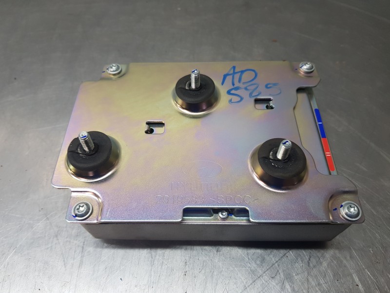 Recambio de modulo electronico para hyundai ioniq klass referencia OEM IAM 96395G2000  