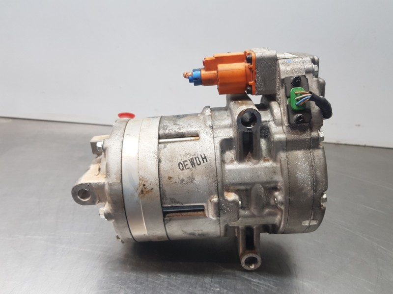 Recambio de compresor aire acondicionado para hyundai ioniq klass referencia OEM IAM 97701G2000  