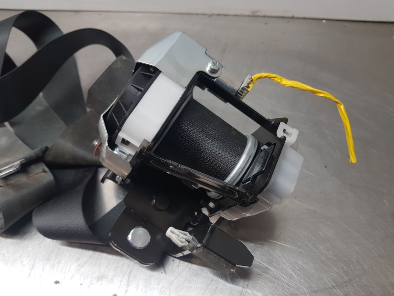 Recambio de cinturon seguridad trasero derecho para hyundai ioniq klass referencia OEM IAM 89820G2300TRY  